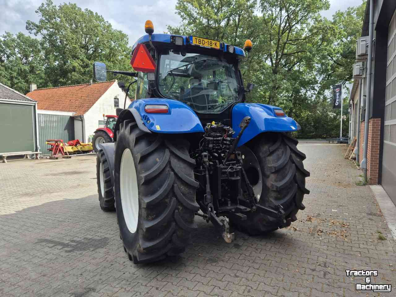 Schlepper / Traktor New Holland T 6080