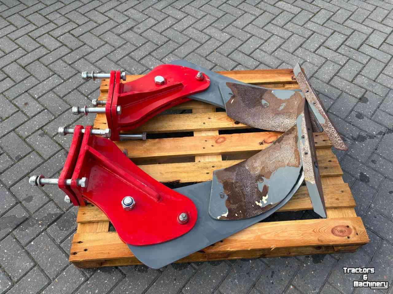 Tiefenlockerer Unia Plow B4 voorzetwoeler/digger (MET 6 TANDEN, 2 ONGEMONTEERD)