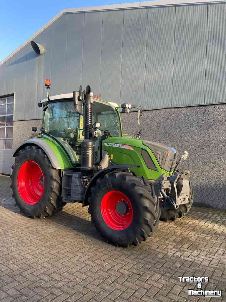 Schlepper / Traktoren Fendt 312 s4 power