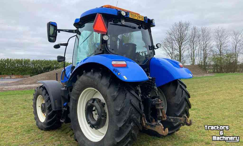 Schlepper / Traktoren New Holland T 6.120 EC Tractor