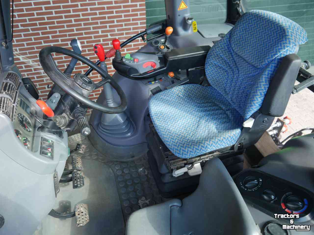 Schlepper / Traktor Deutz-Fahr Agrotron 115 MK3 2190 uur
