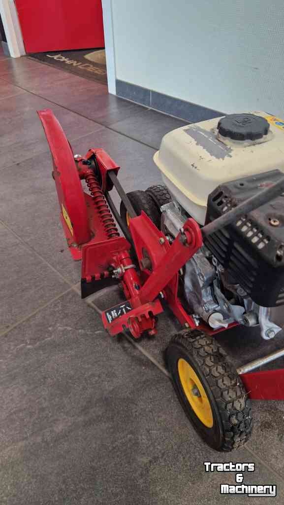 Rasen Erntemaschine  4G7P