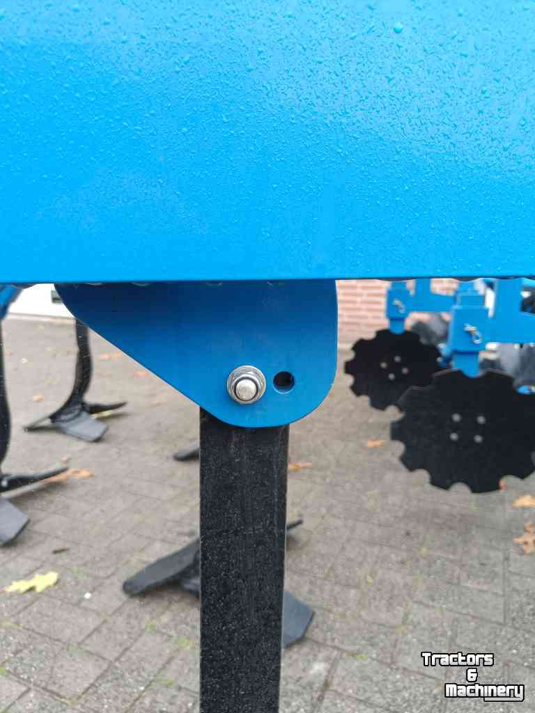 Grubber Meyer FLG 3000 cultivator