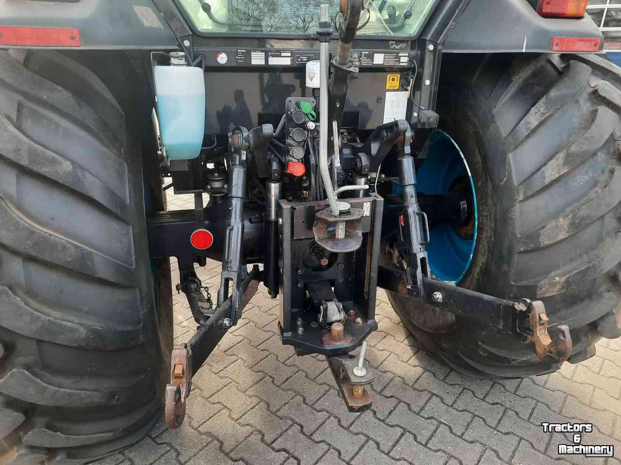 Schlepper / Traktoren Valtra A93