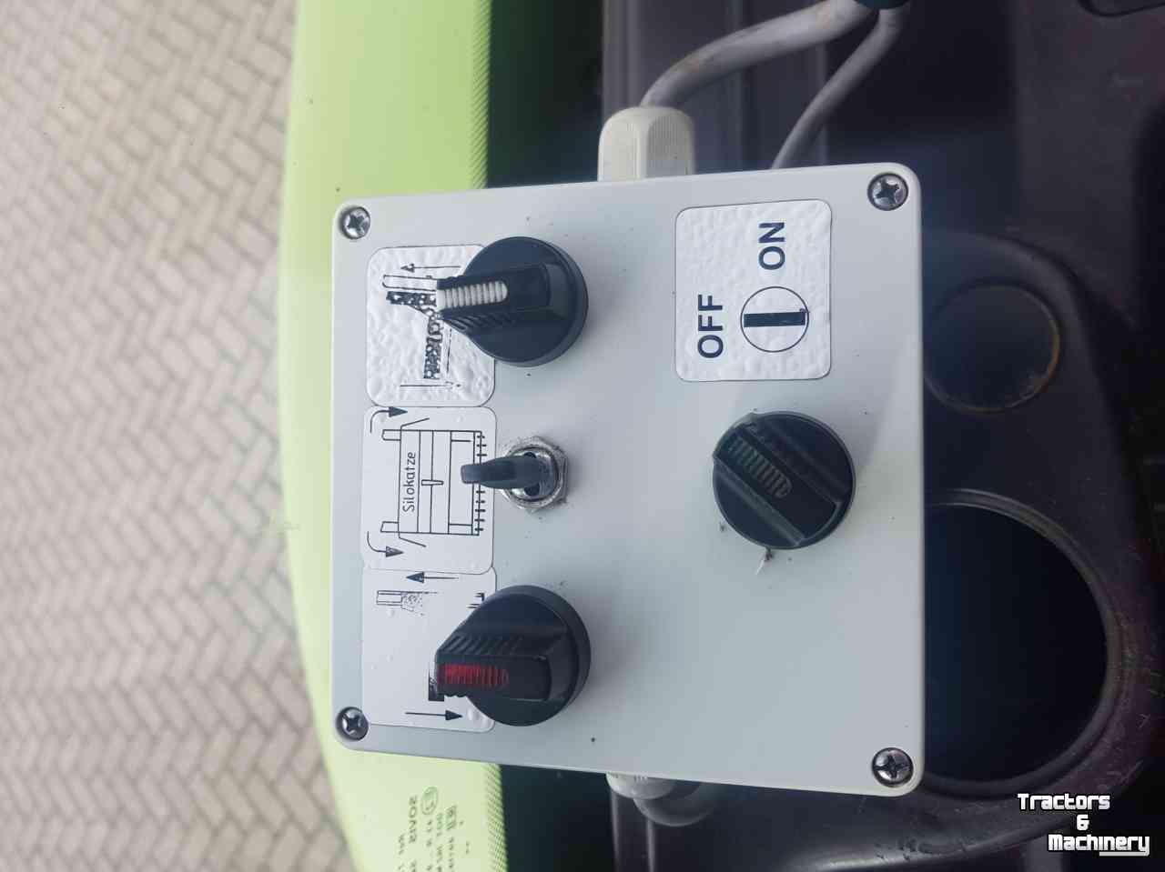 Siloblockschneider BVL u-snijder Topstar 195H  met bovenlosser