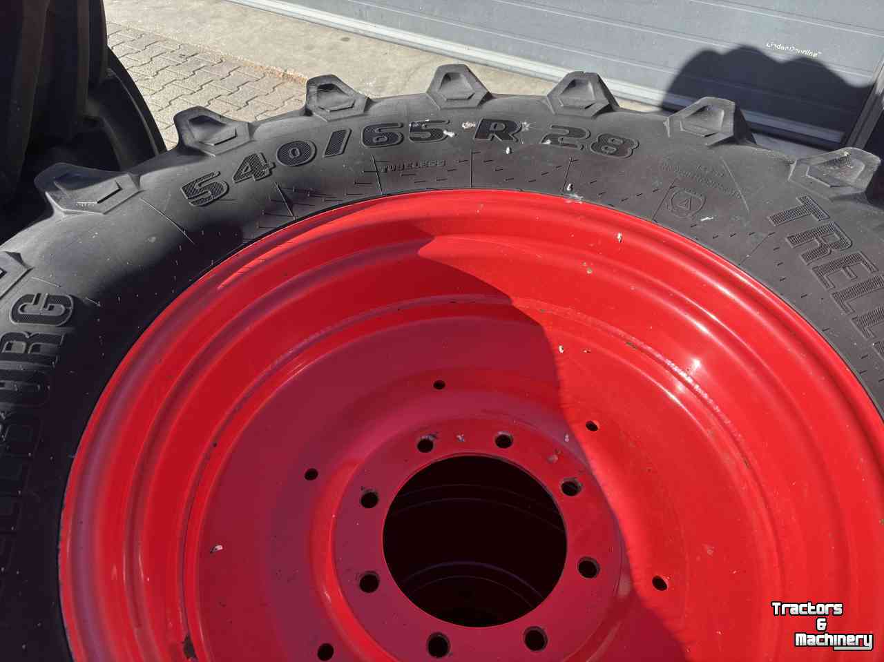 Räder, Reifen, Felgen & Distanzringe Trelleborg 650/65R38 en 540/65R28 TM800 + Fendt velgen