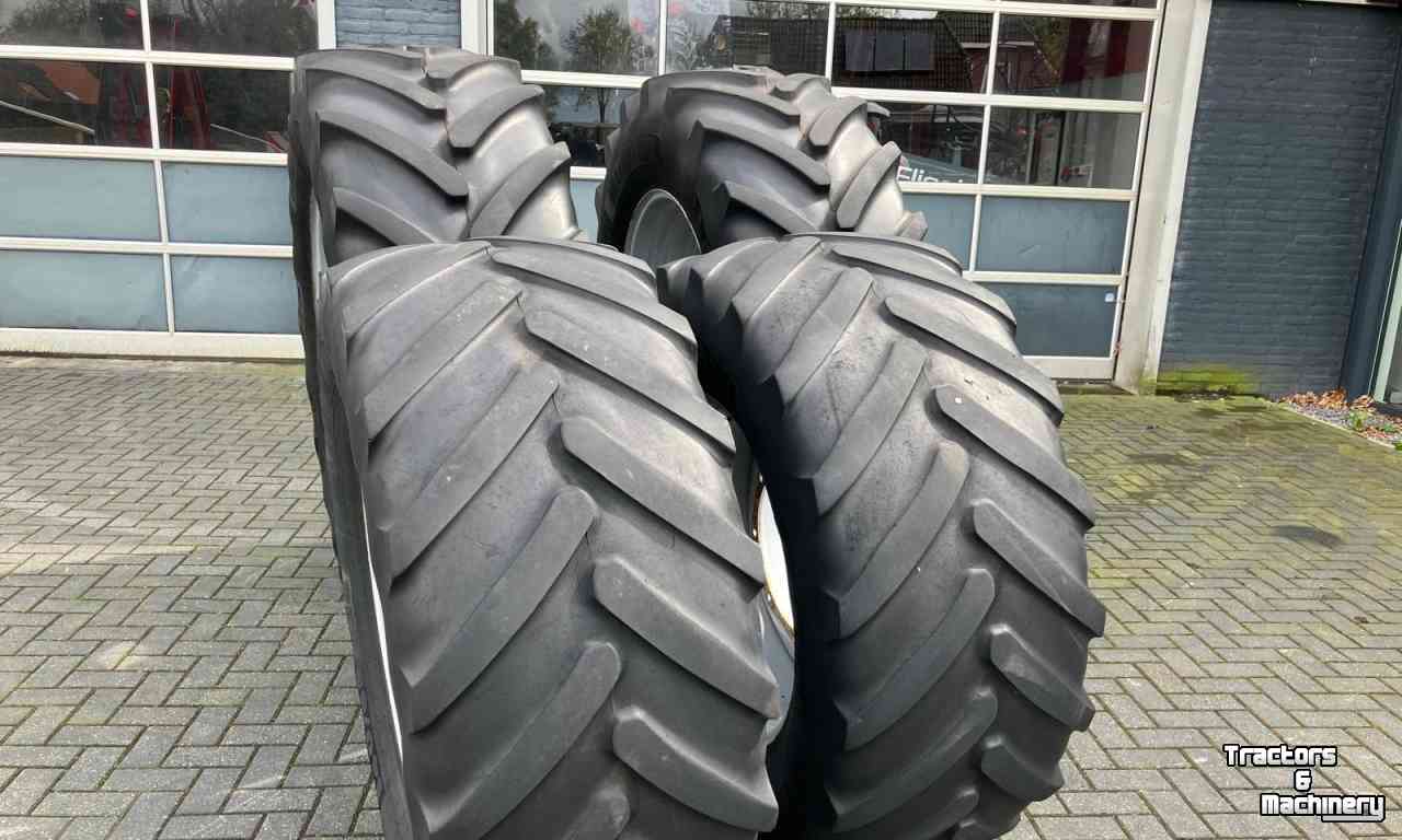 Räder, Reifen, Felgen & Distanzringe Michelin 540/65R28 + 650/65R38