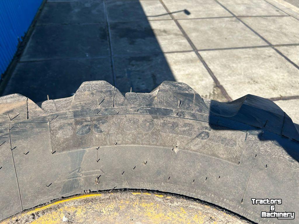Räder, Reifen, Felgen & Distanzringe Michelin 4x 480/80R26 XMCL JCB 12-g 65%