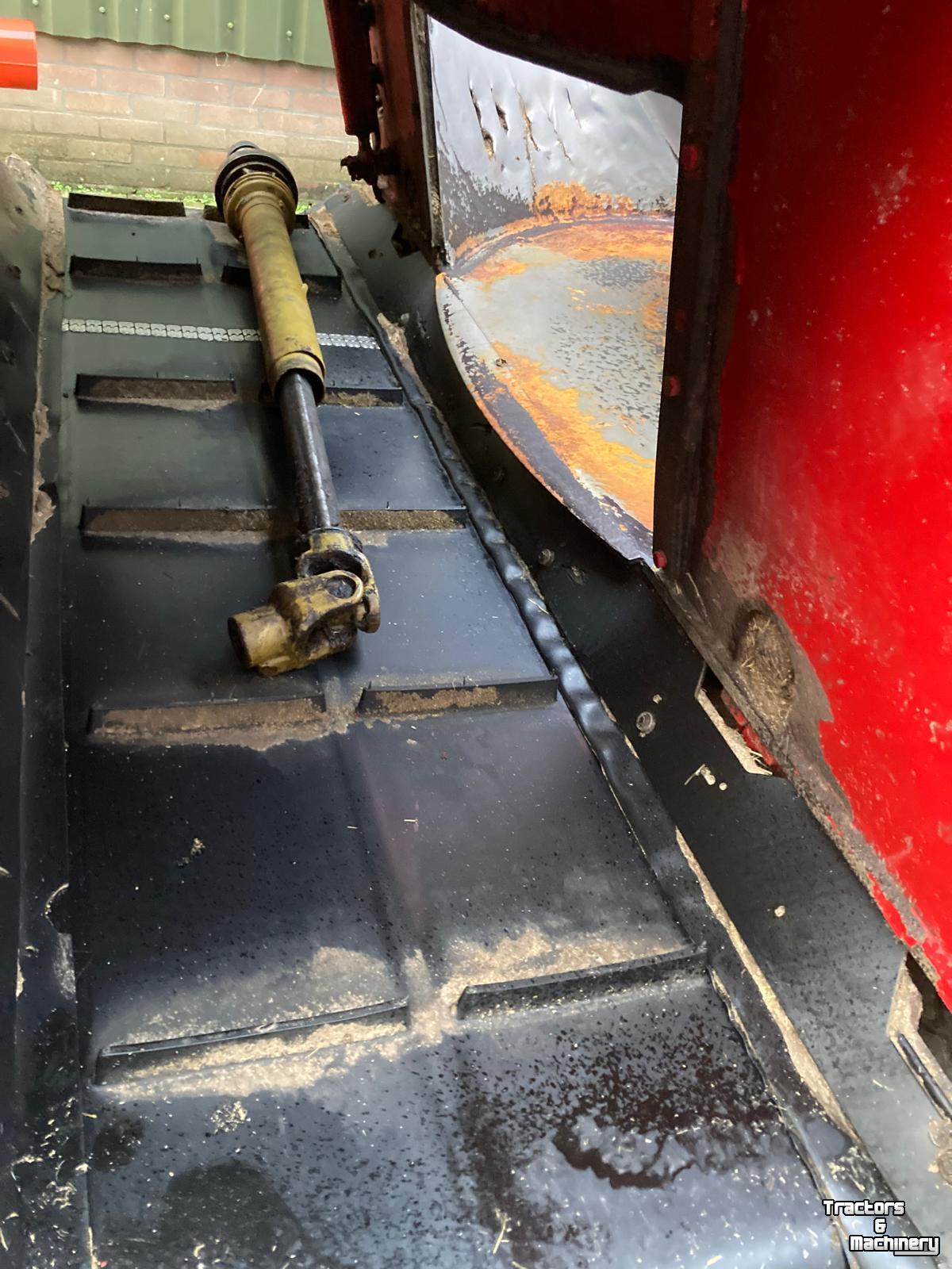Futtermischwagen Peecon VML 100