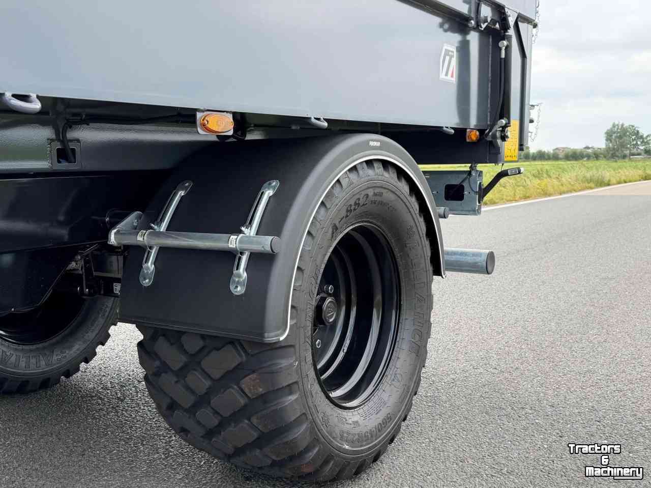 Traktor Abkippbehälter Midejo Midejo Bakkenwagen / Bakkenkieper achter kraan
