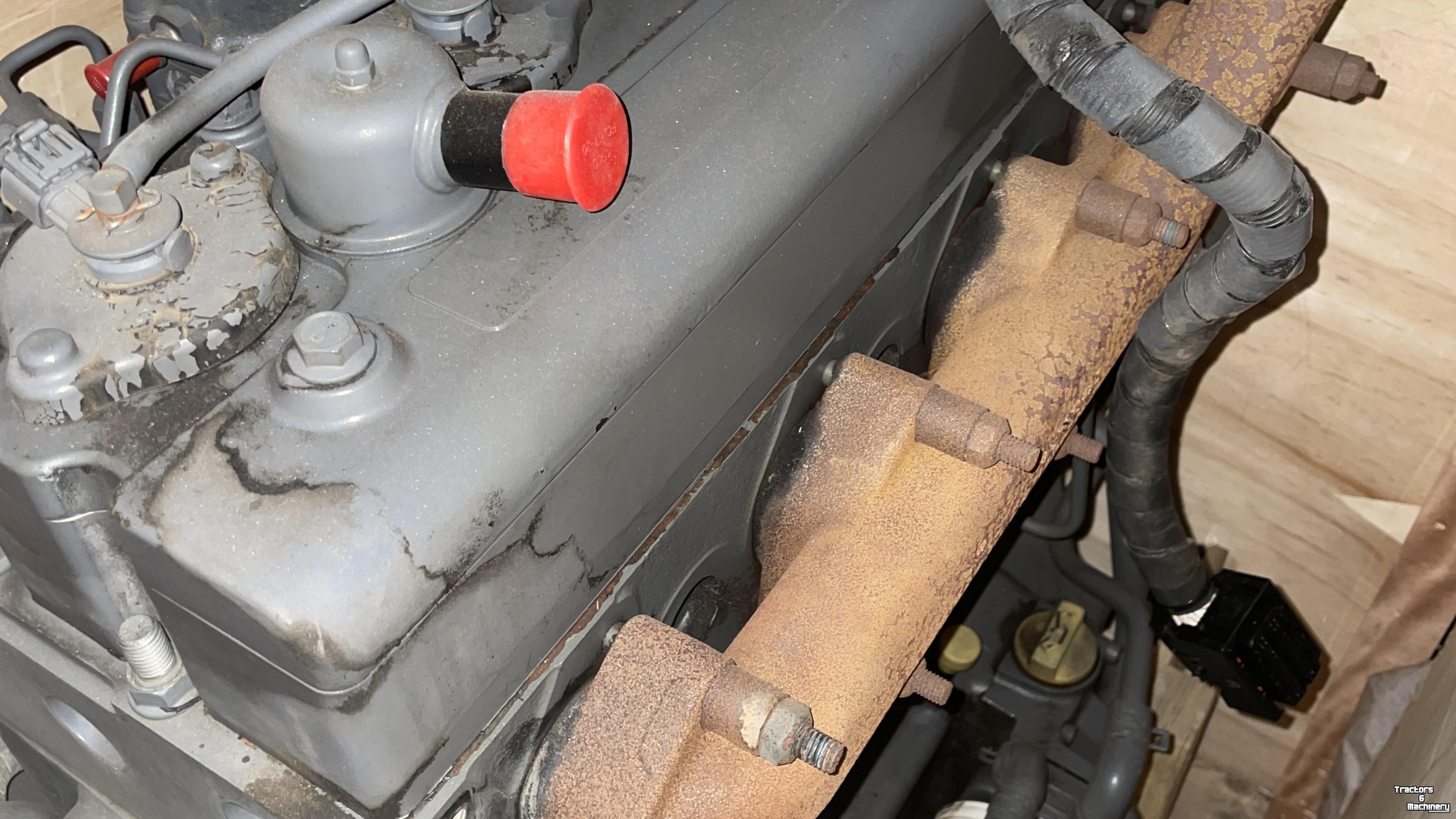 Diverse Gebrauchte Teile Massey Ferguson 5613 MOTORBLOK