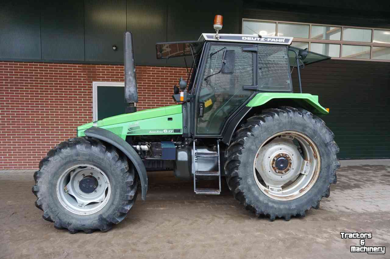 Schlepper / Traktoren Deutz-Fahr AgroXtra DX 6.17
