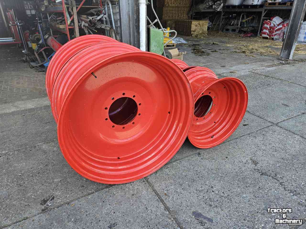 Räder, Reifen, Felgen & Distanzringe  Velgenset Fendt 20x42, 16x30