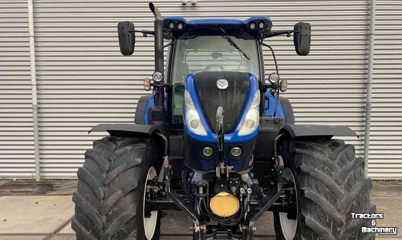 Schlepper / Traktoren New Holland T7.210 PC Tractor