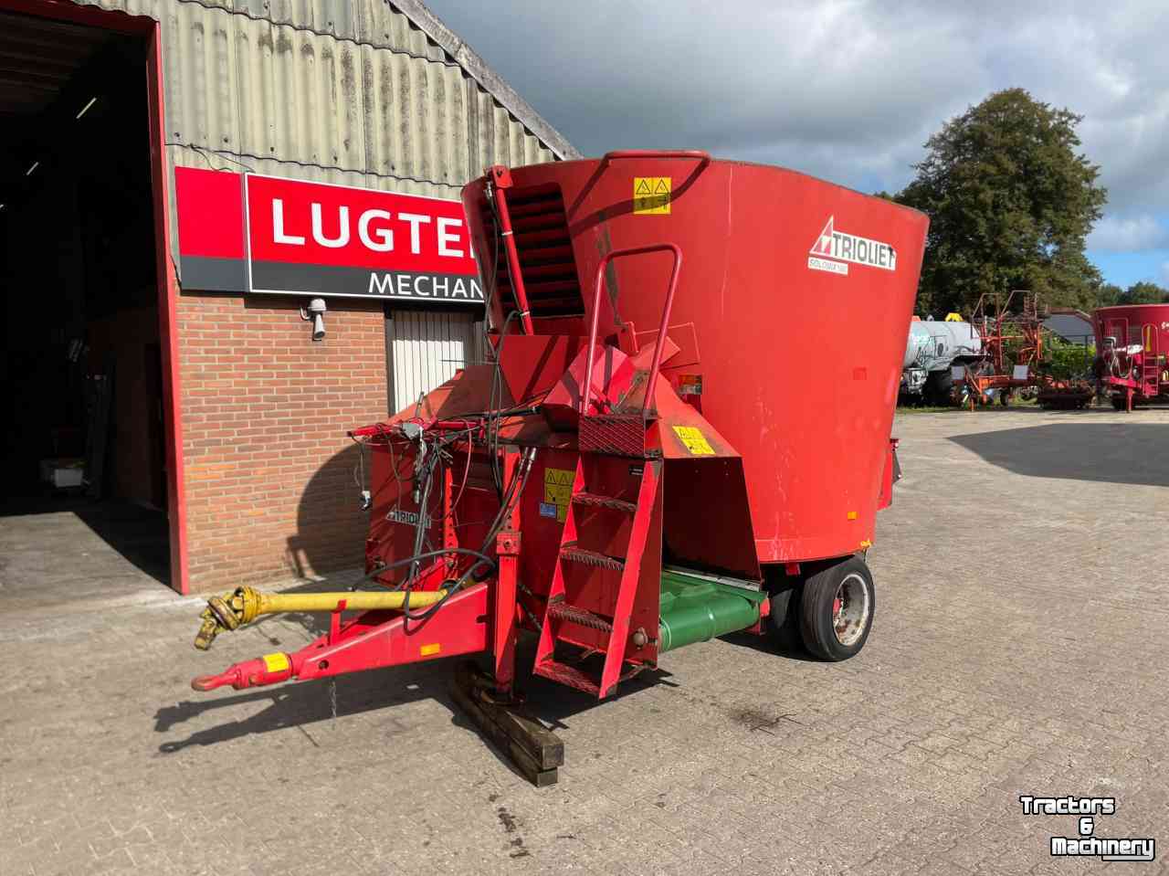Futtermischwagen Trioliet Solomix 1000 voermengwagen voermachines