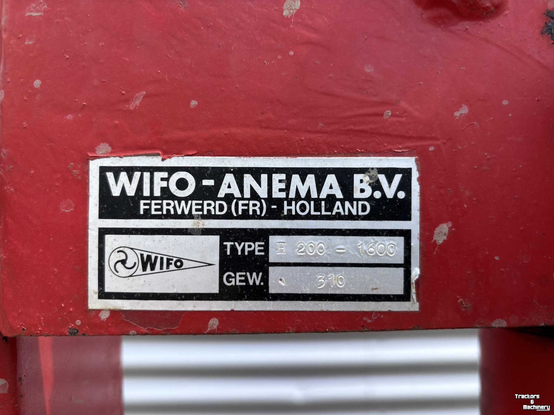 Anbau Hydraulik Stapler / Mini Gabelstapler Wifo Hefmast H200 - 1600