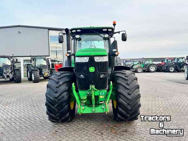 Schlepper / Traktoren John Deere 7230R