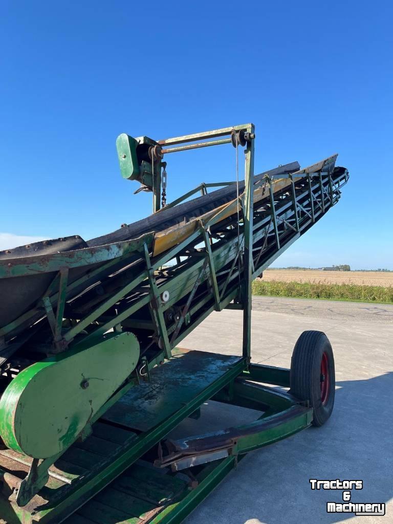 Lagerhausfüller Visser KB 11 Hallenvuller