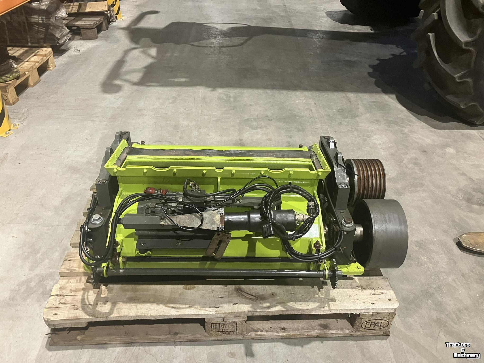Feldhäcksler Claas Korrelkneuzer MCC L 125/125