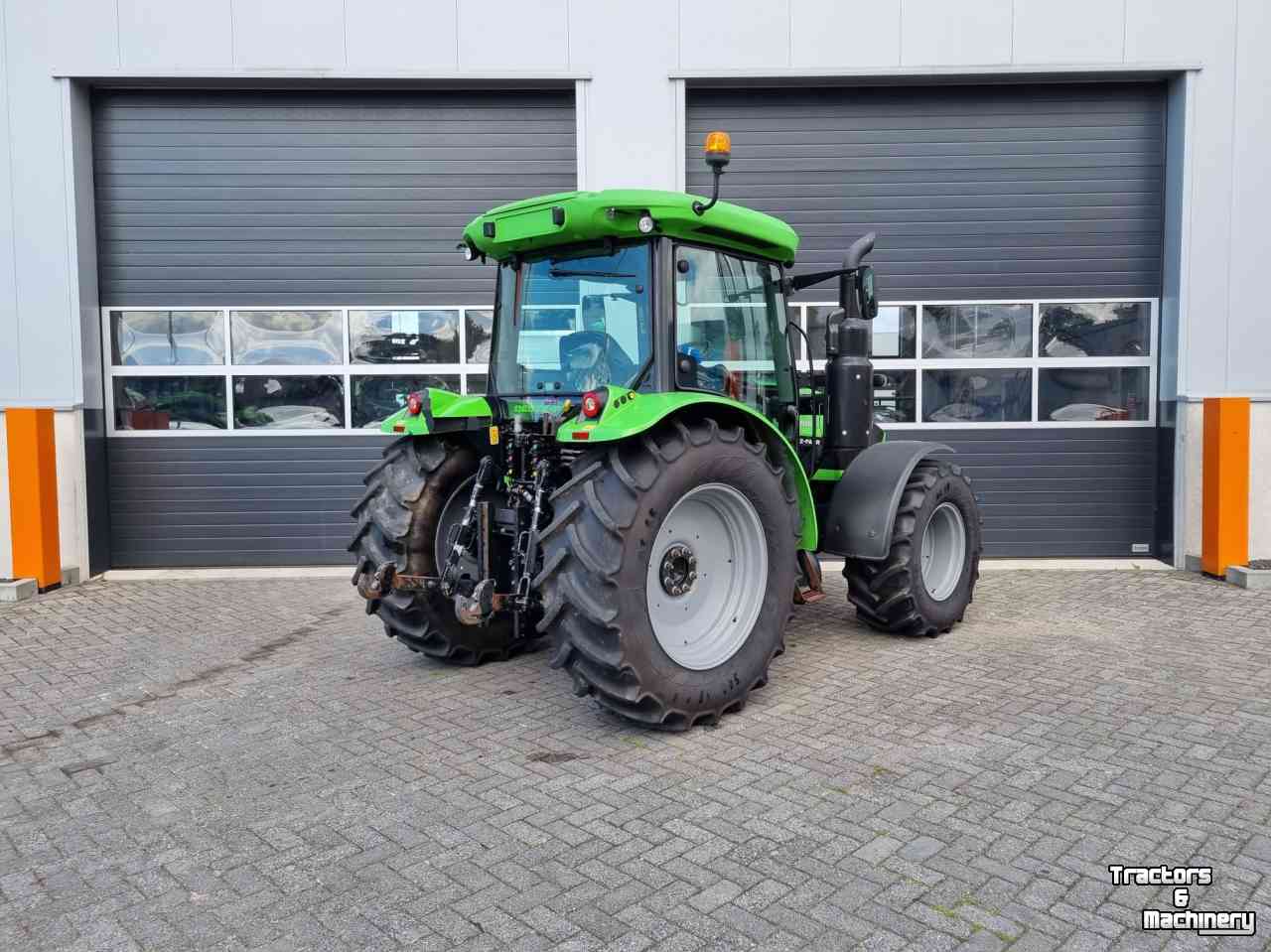 Schlepper / Traktoren Deutz-Fahr 5100 G LS