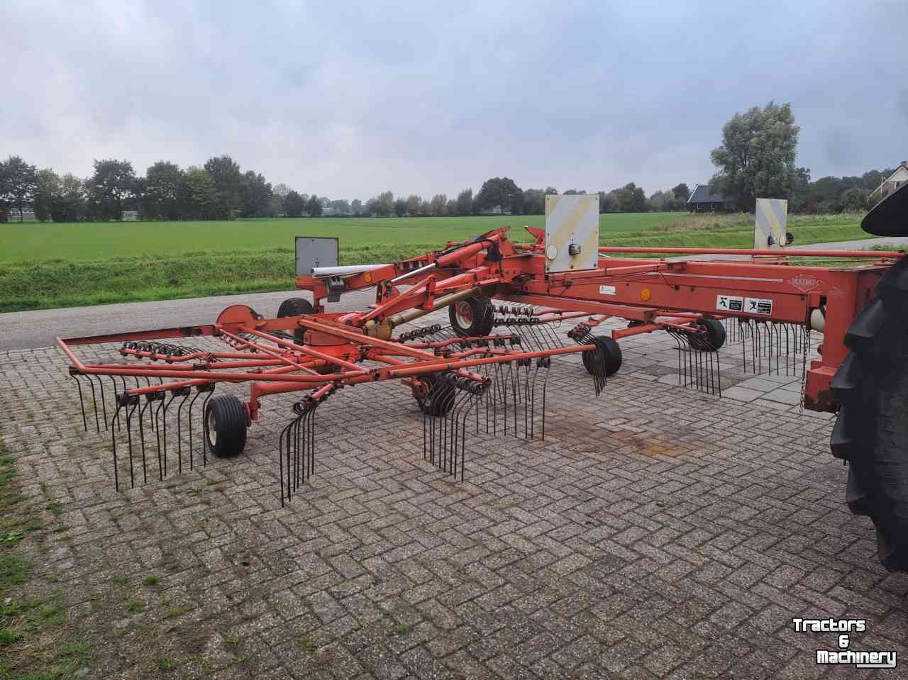 Schwader Kuhn 7301 dubbele hark