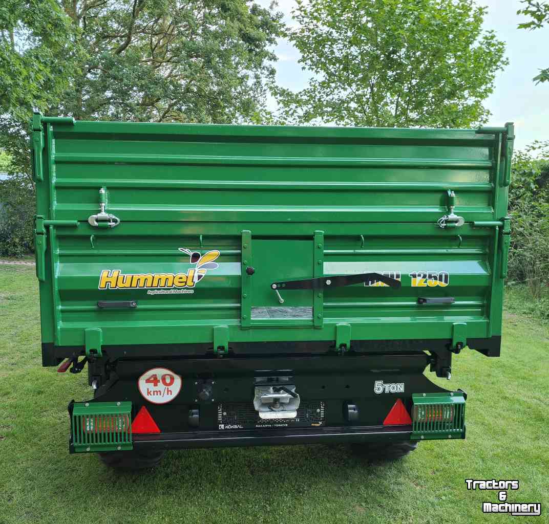 Kipper  Hummel 5,0 tons driezijdige kipper