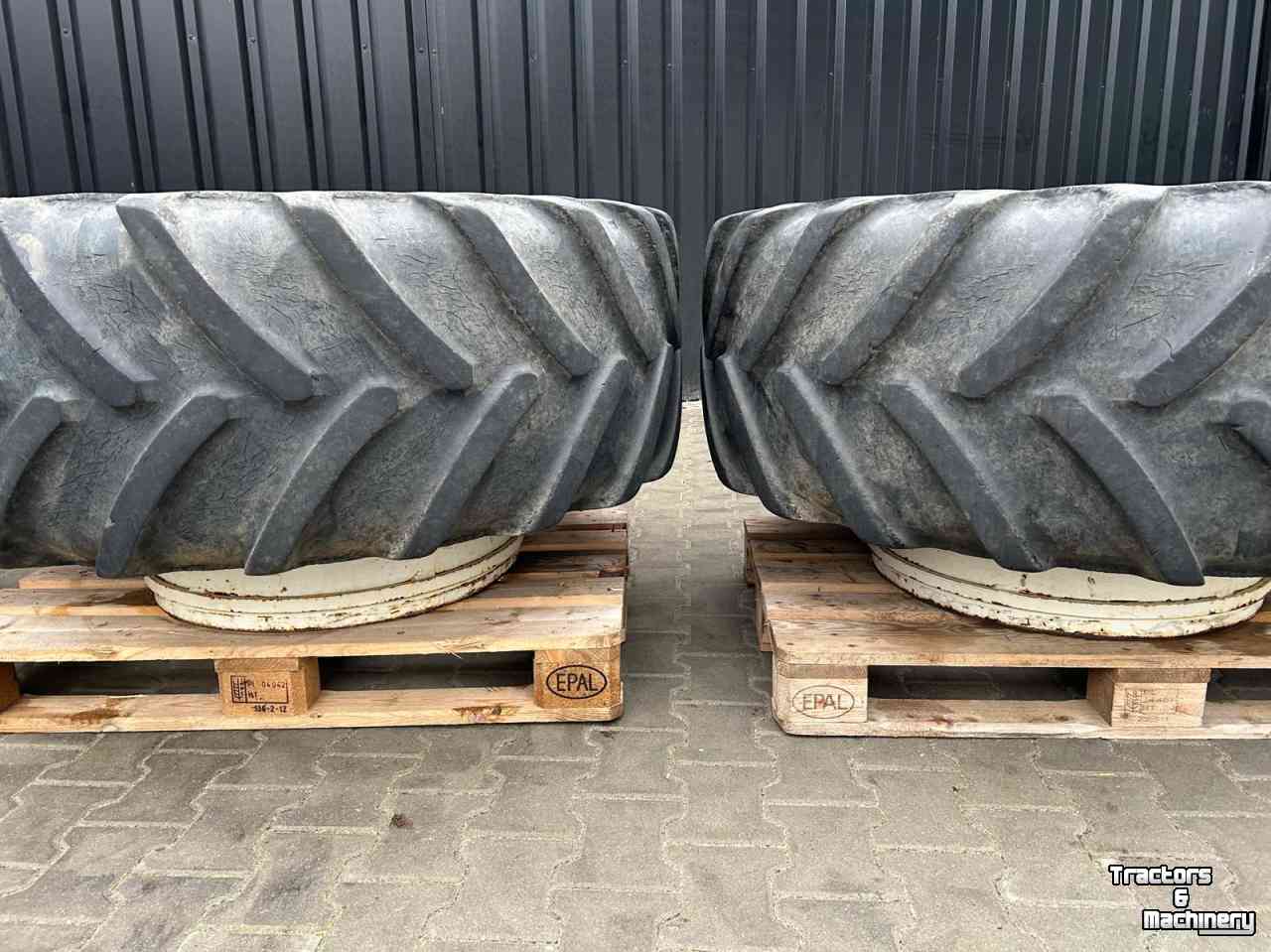 Räder, Reifen, Felgen & Distanzringe Michelin 650/65 R38 XM108 en 540/65 R28 XM108