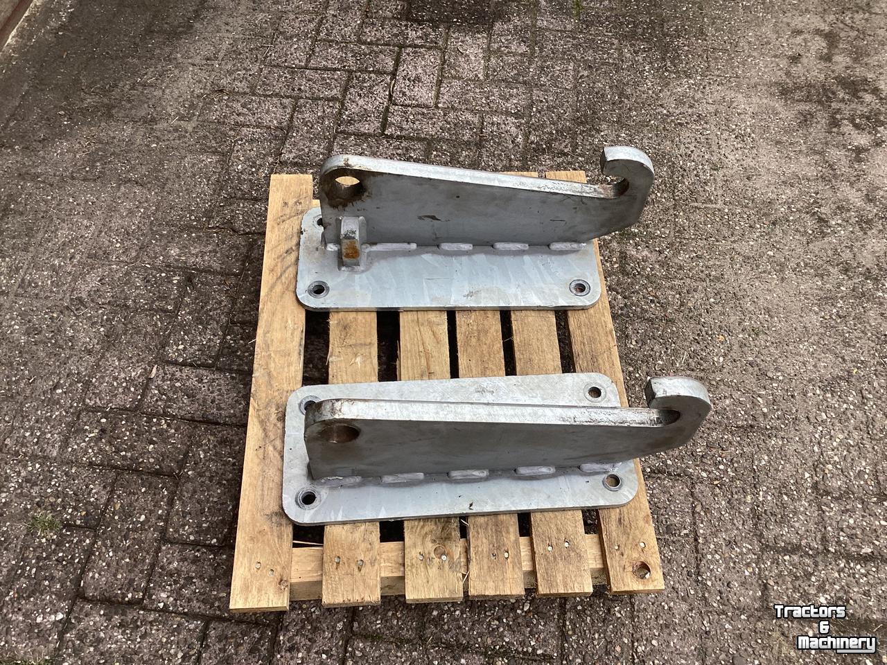 Radlader Claas Aanbouw haken