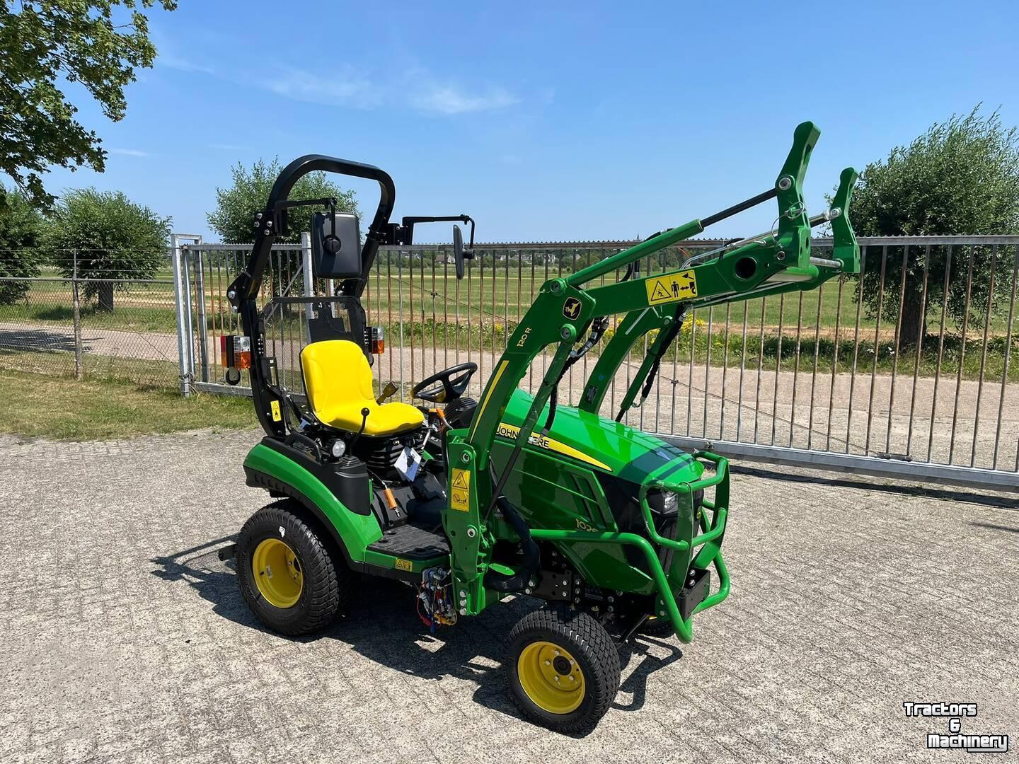 Obsttraktor John Deere 1026R