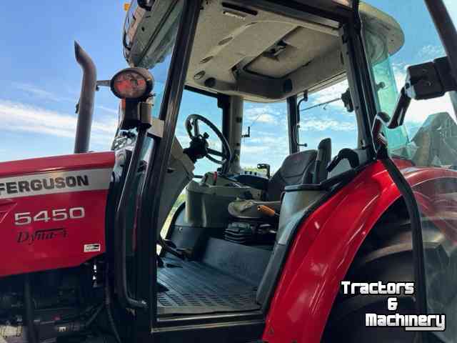 Schlepper / Traktoren Massey Ferguson 5450 Dyna-4