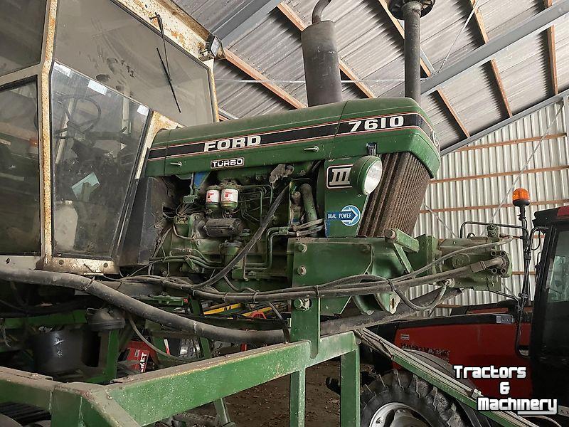 Kartoffelroder Krakei Krakei rooier met ford 7610