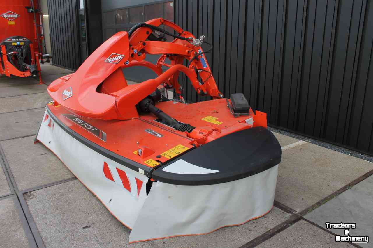 Mähwerk Kuhn GMD3125F-FF front schijvenmaaier frontmaaier snelwissel op de messen