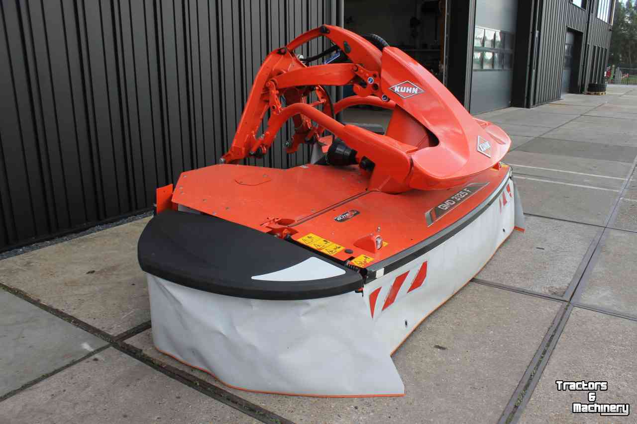 Mähwerk Kuhn GMD3125F-FF front schijvenmaaier frontmaaier snelwissel op de messen
