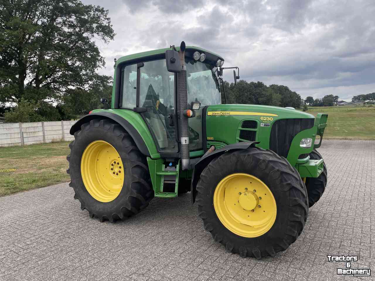 Schlepper / Traktor John Deere 6230 PREMIUM PQ 24/24 AIRCO