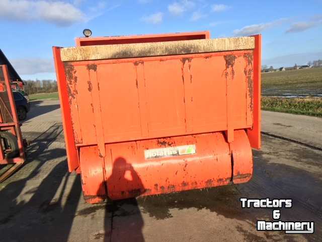 Siloblockverteilwagen Holaras RABBIT 5000