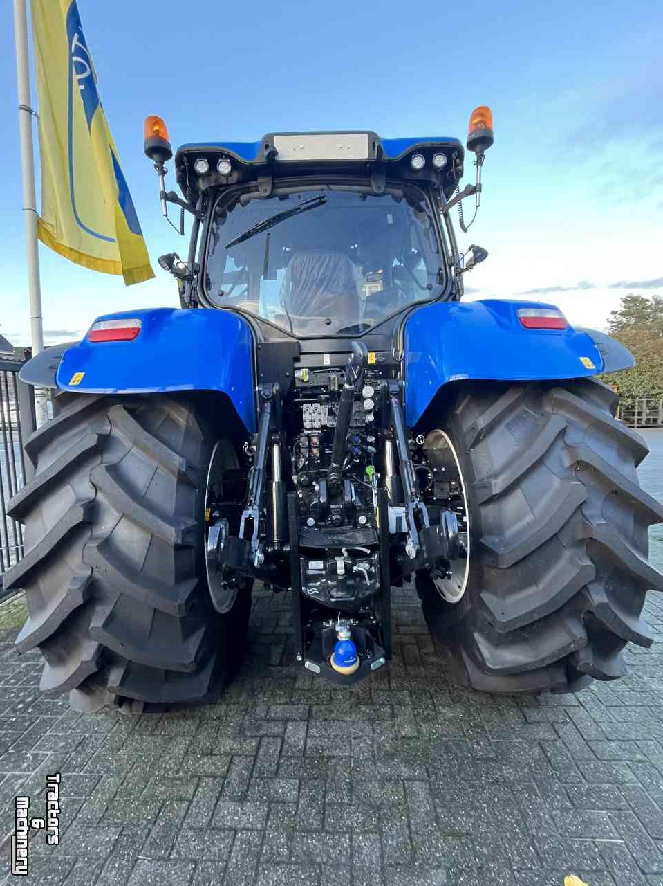 Schlepper / Traktoren New Holland T7.270 Stage V