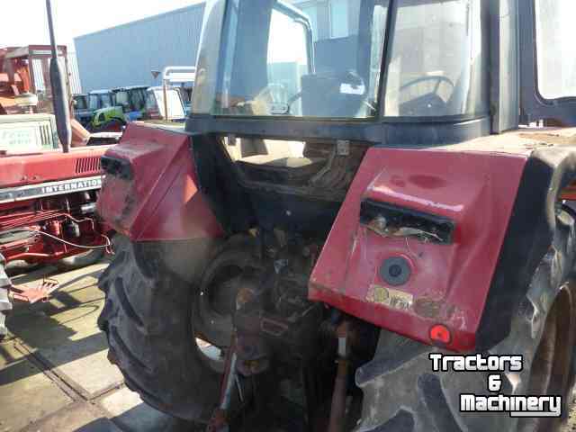 Schlepper / Traktoren Case-IH 845 xl