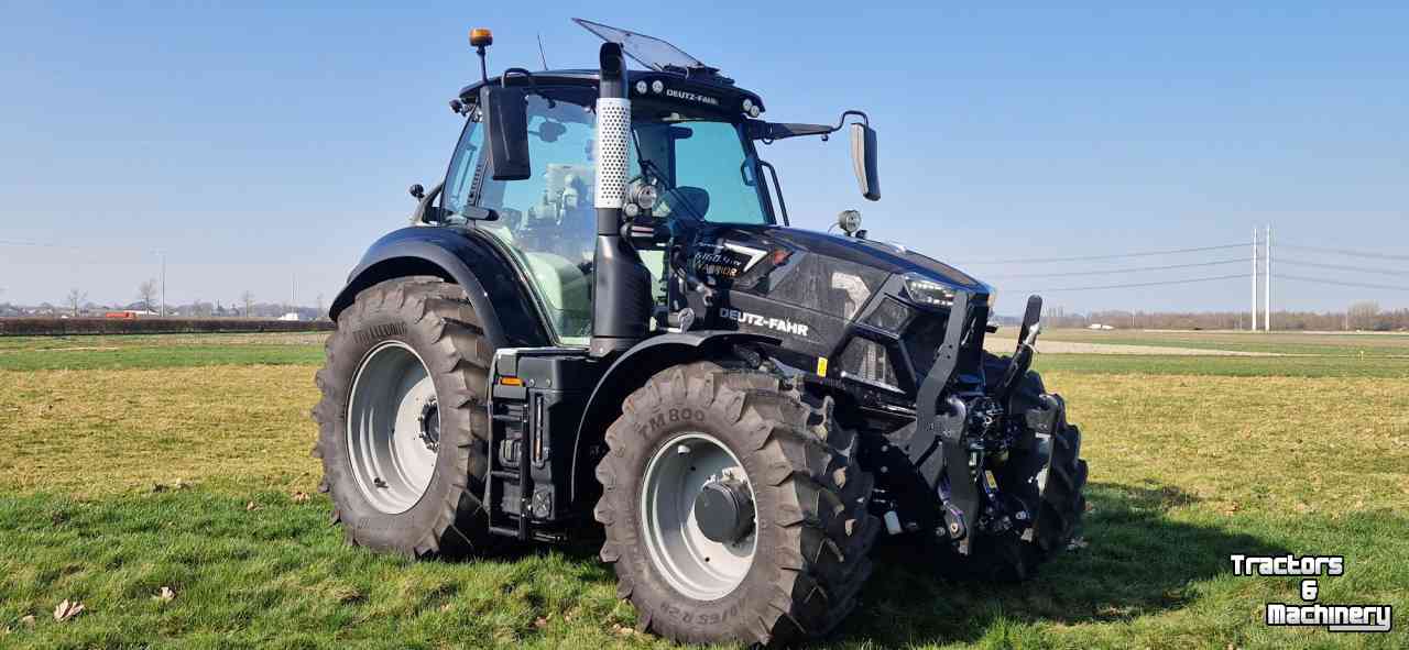 Schlepper / Traktor Deutz-Fahr Agrotron 6160.4 ttv