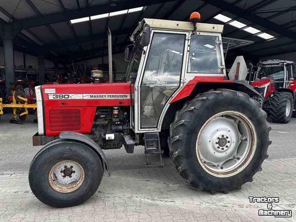 Schlepper / Traktor Massey Ferguson 390