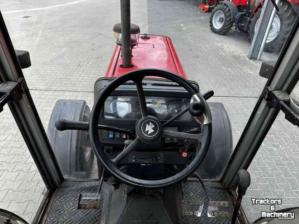 Schlepper / Traktor Massey Ferguson 390