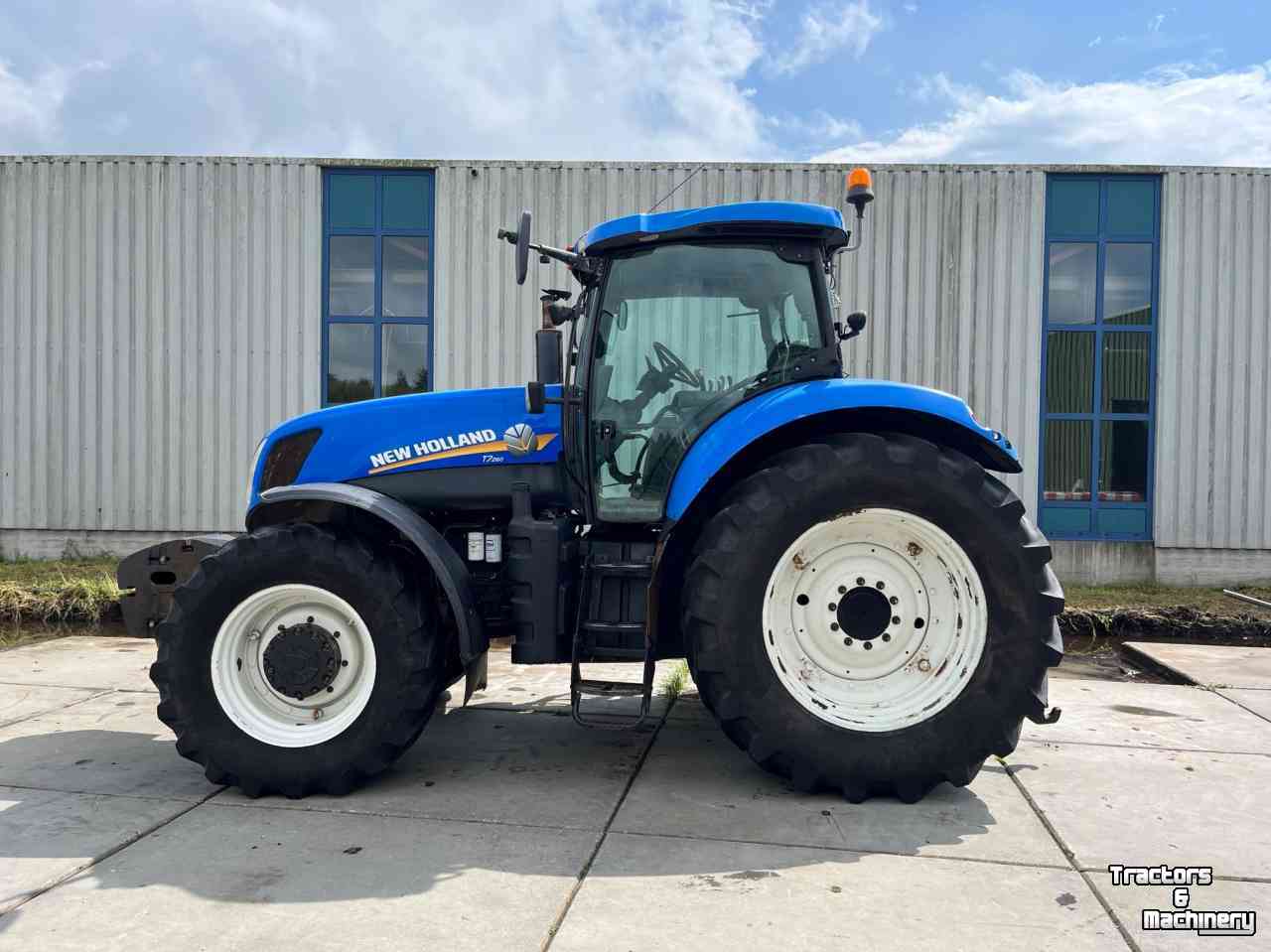 Schlepper / Traktoren New Holland T7040 PC