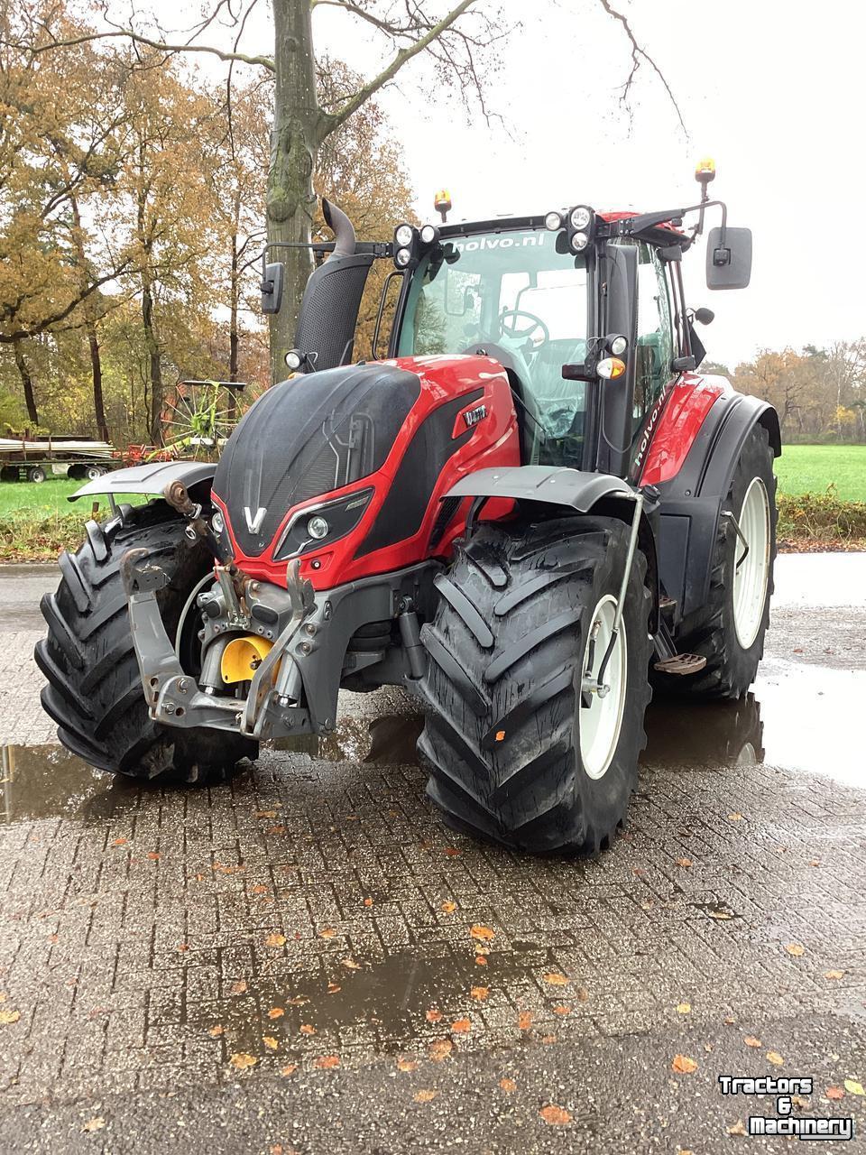 Schlepper / Traktor Valtra T234A