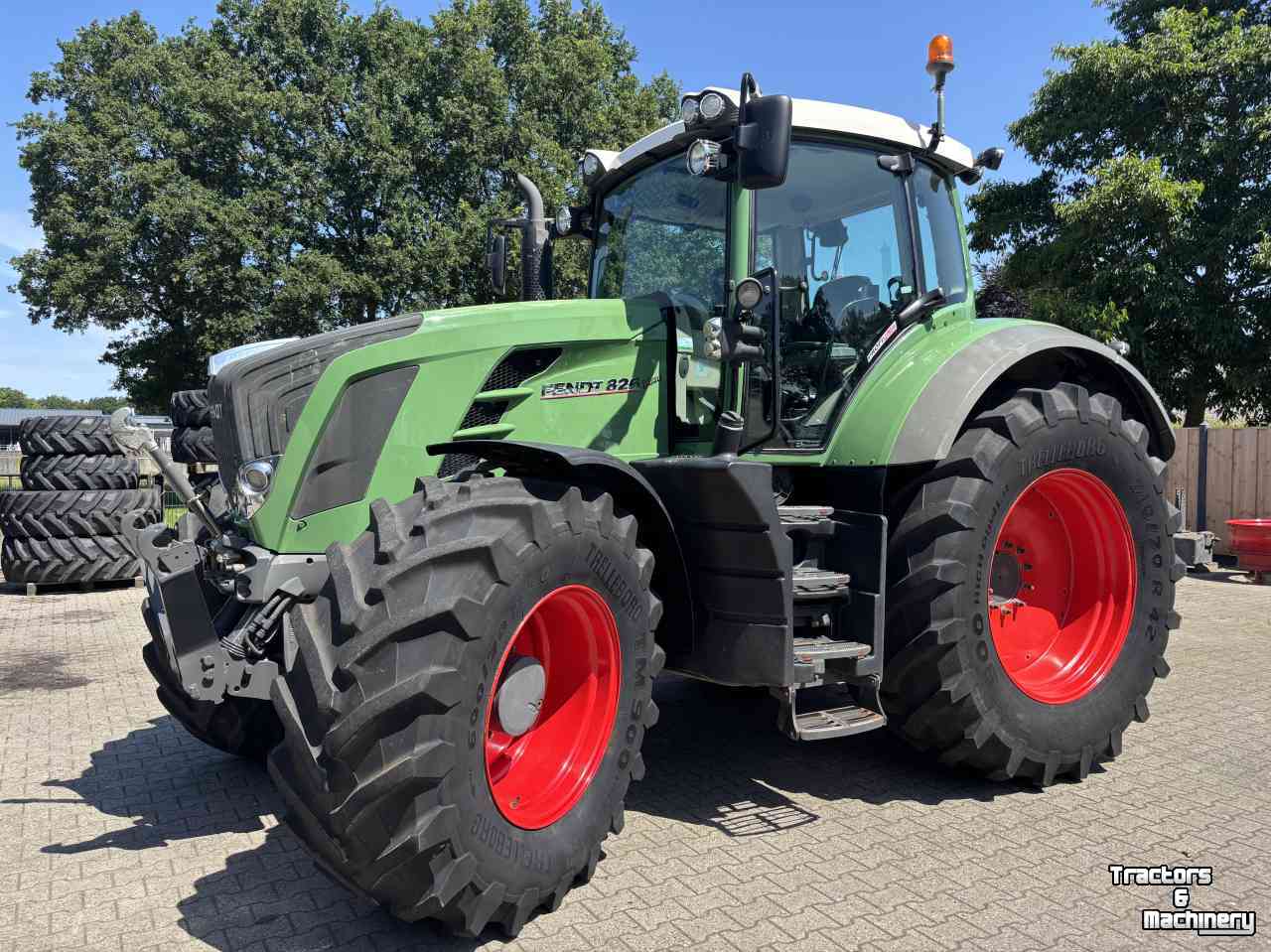 Schlepper / Traktor Fendt 826 SCR Profi Plus  (822 824 828)