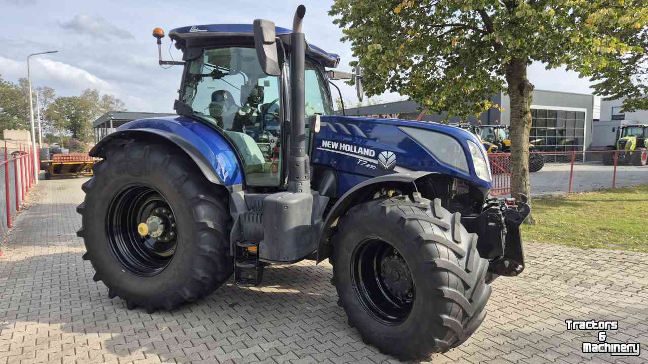 Schlepper / Traktor New Holland T7.230 PC 40Km/h-eco Lucht, Fronthef, BluePower