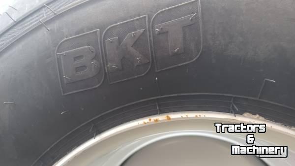 Räder, Reifen, Felgen & Distanzringe  bkt/trekker / loader banden