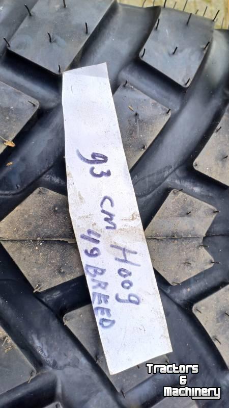 Räder, Reifen, Felgen & Distanzringe  bkt/trekker / loader banden