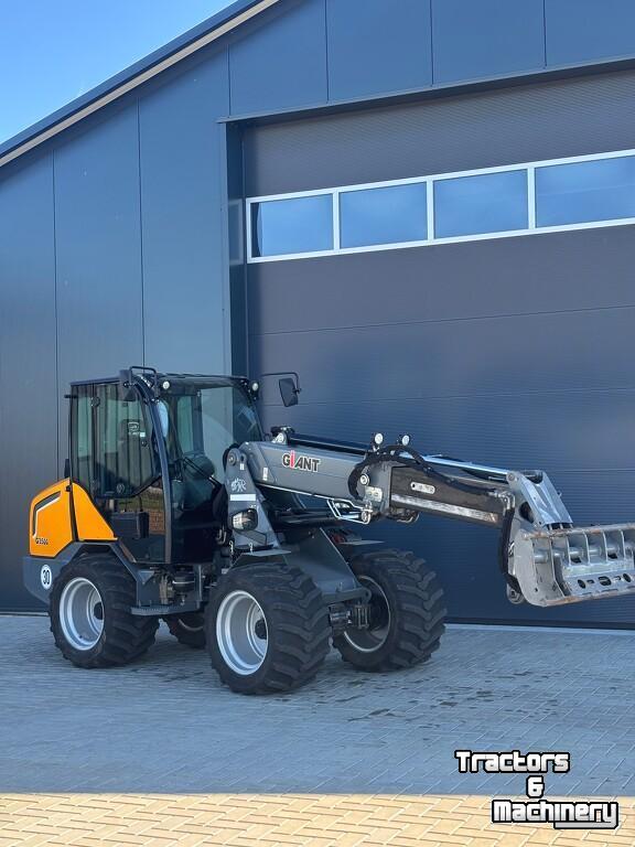 Radlader Giant G3500