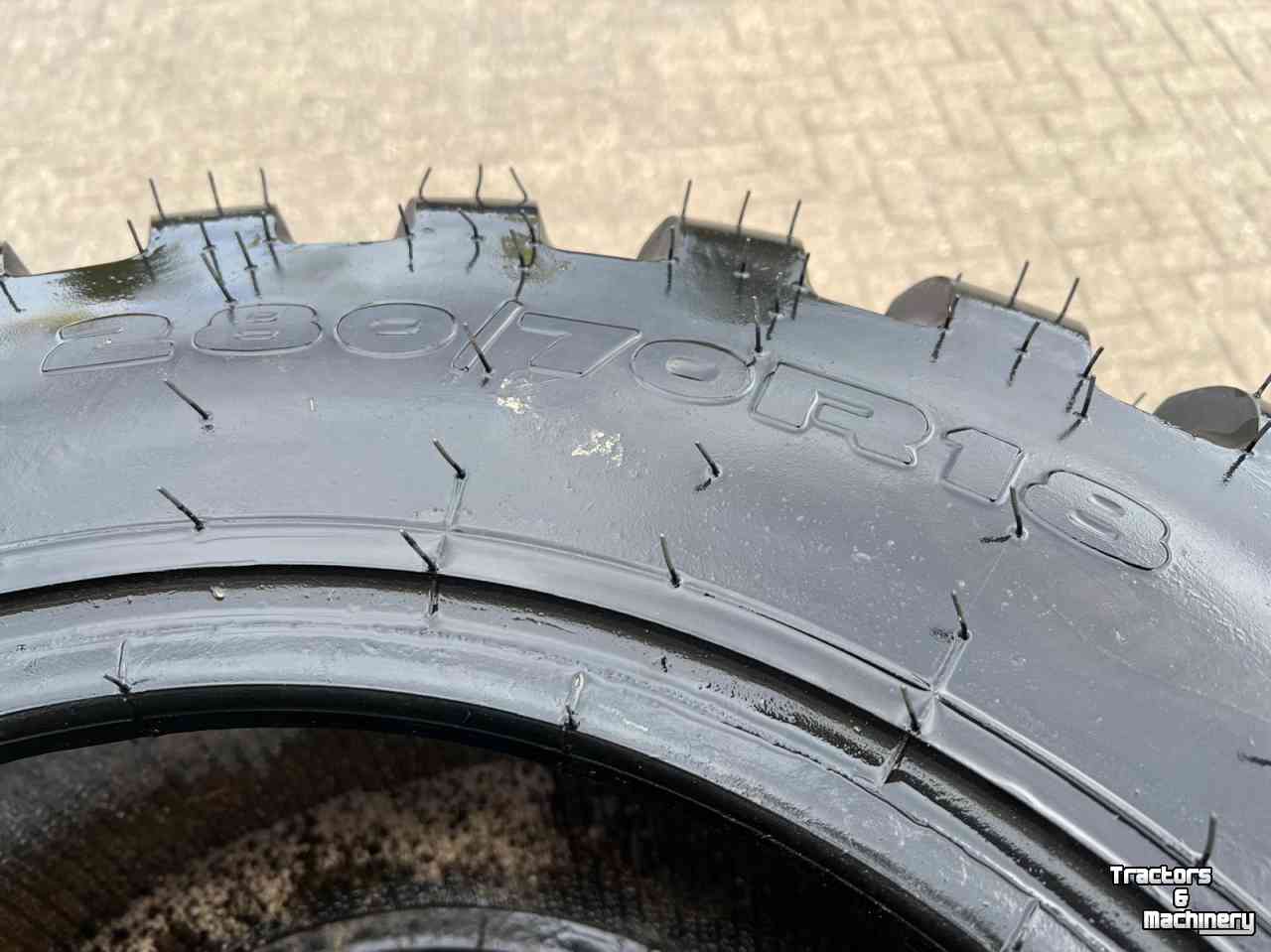 Räder, Reifen, Felgen & Distanzringe Galaxy Garden Pro 280/70R18 nieuw uit voorraad