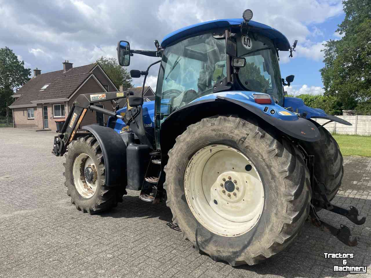 Schlepper / Traktor New Holland T6030 Delta