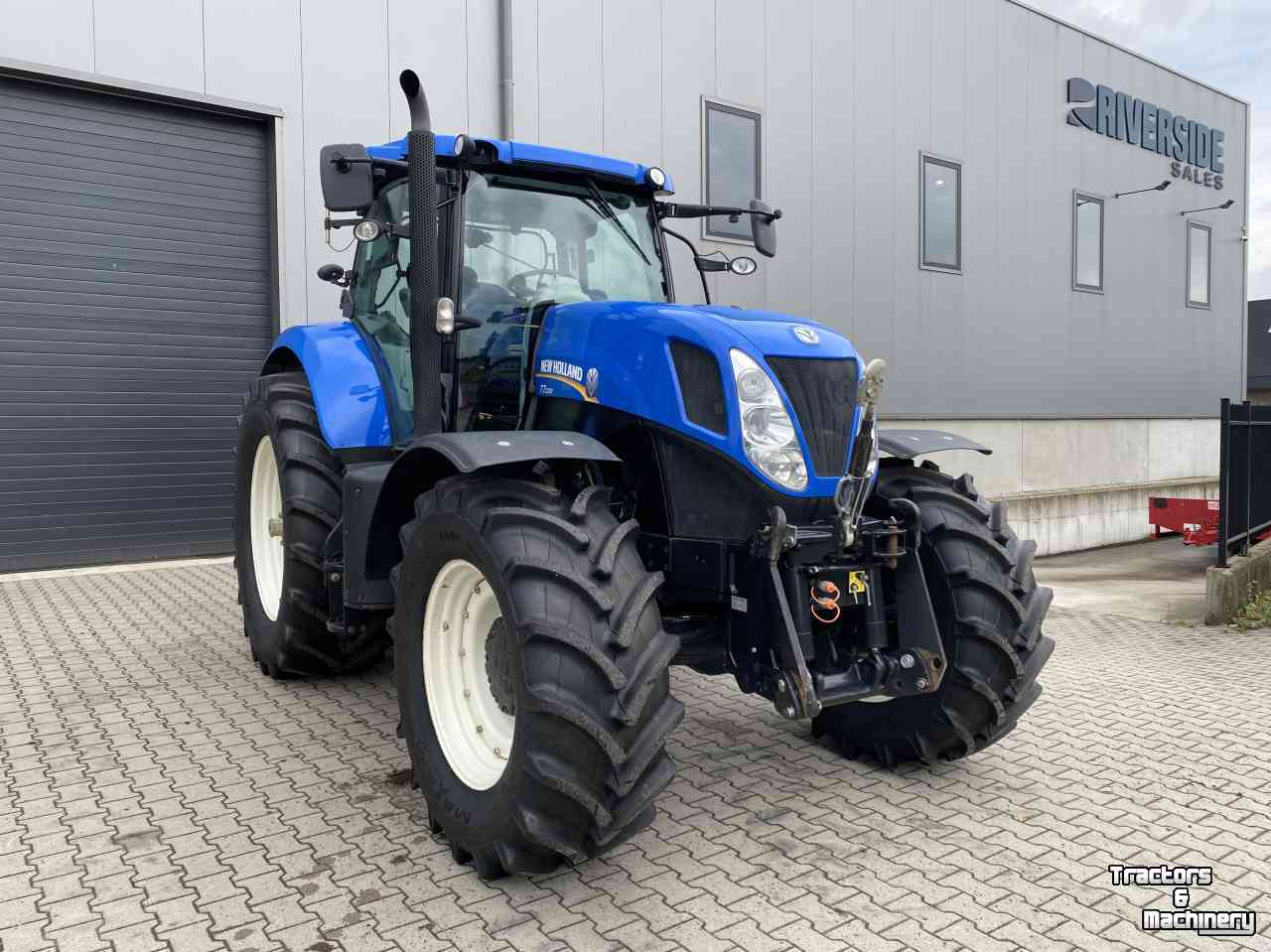 Schlepper / Traktor New Holland T7.220 PC